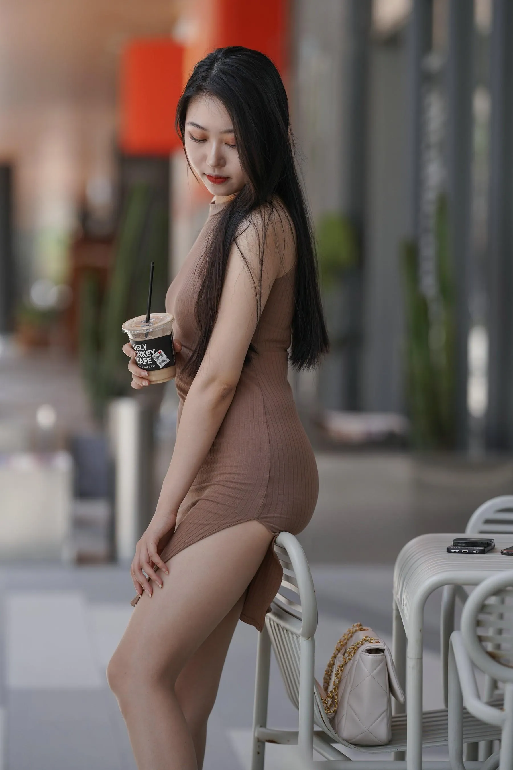 [魔镜街拍] NO.114 凯恩街拍作品 搭讪包臀裙美女 [393P]插图